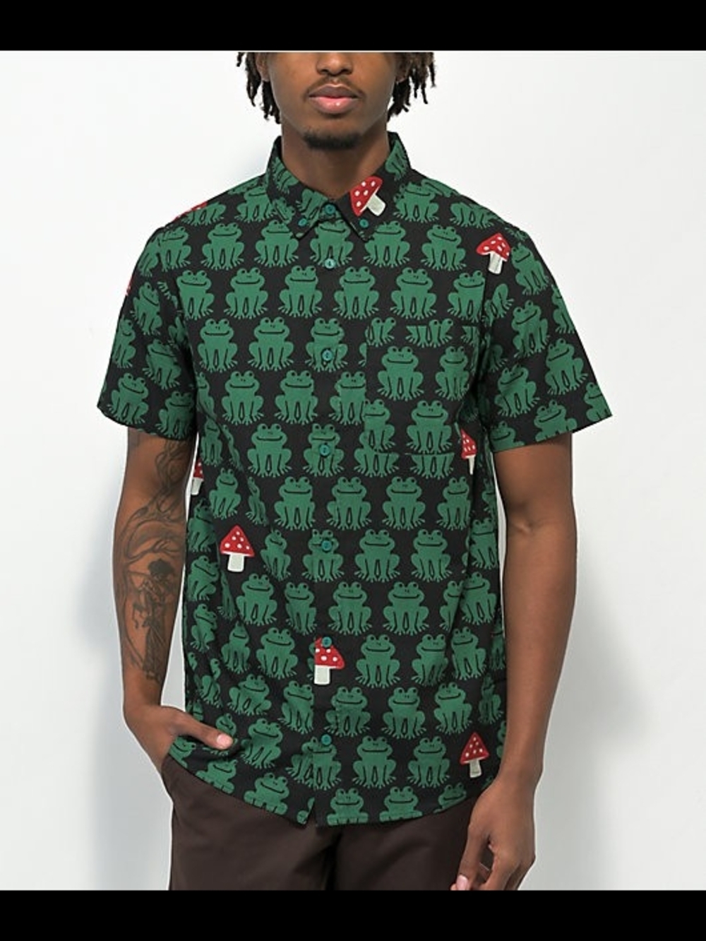 A-Lab Men's Green Frog & Red Mushroom Button-Up Shirt, MEDIUM